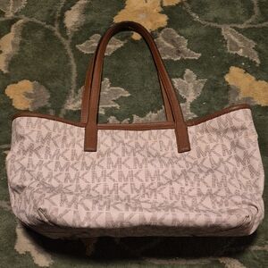 Michael Kors Tan and Cream Signature Tote